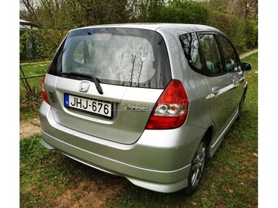 HONDA JAZZ 1.4 ES Sport