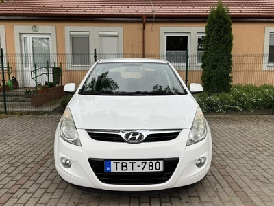 HYUNDAI I20 1.25 DOHC EURO 2012