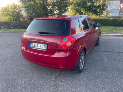 KIA CEE'D 1.6 CRDi EX Limited