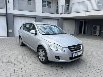 KIA CEE'D SW 1.6 CRDi EX