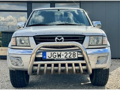 MAZDA B 2500 2.5 DK 4x4 TD Klima VONÓHOROG//4X ELK.ABLAKOK//17 ÉVE EGY TULAJ!ÚJ GUMIK!