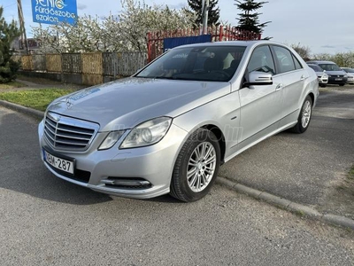 MERCEDES-BENZ E 200 CGI BlueEFFICIENCY Classic (Automata)