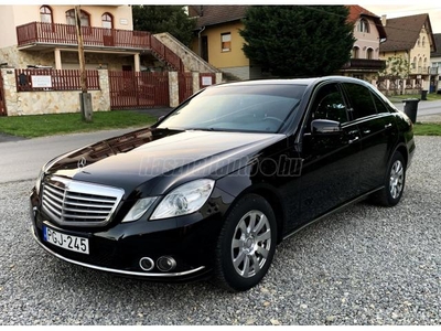 MERCEDES-BENZ E-OSZTÁLY E 200 CDI BlueEFFICIENCY Avantgarde (Automata) Megkímélt állapotban! Garázsban tartott. Bőr belső