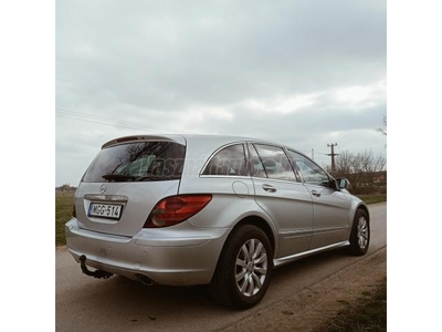 MERCEDES-BENZ R 320 CDI 4Matic (Automata) (6 személyes )