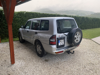 MITSUBISHI PAJERO Wagon 3.2 DI GLX 7 személyes manuális váltó