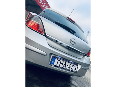 OPEL ASTRA H 1.6 Essentia