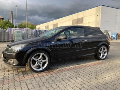 OPEL ASTRA H 1.9 CDTI GTC Cosmo