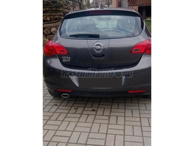 OPEL ASTRA J 1.4 T Enjoy