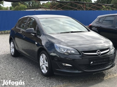 Opel Astra J 1.6 Cosmo ++Hibátlangyáriállapot++...