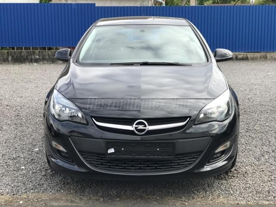 OPEL ASTRA J 1.6 Cosmo ++HibátlanGyáriÁllapot++AUTKLÍMA++4XElablak++Tempomat++Radar