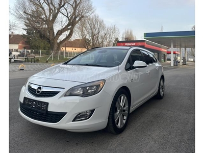 OPEL ASTRA J Sports Tourer 1.7 CDTI Active