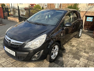 OPEL CORSA D 1.4 ACTIVE. TOLATÓ RADAR. ÜLÉSFŰTÉS. ÚJ GUMIK