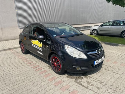 OPEL CORSA D 1.4 Cosmo Red Color