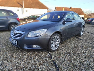 OPEL INSIGNIA 2.0 CDTI Cosmo S P O R T /160 L E ! N A V I /