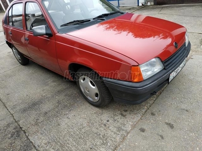 OPEL KADETT E 1.3 LS