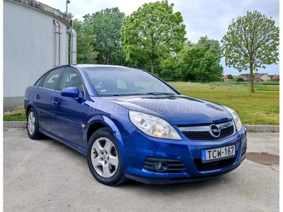 OPEL VECTRA C 2.2 Comfort