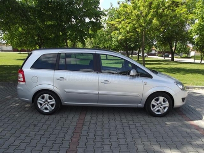 OPEL ZAFIRA B 1.8 111 Years