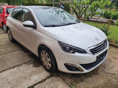 PEUGEOT 308 1.6 THP Allure