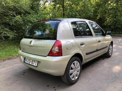 RENAULT CLIO 1.2 16V Authentique