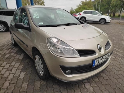 RENAULT CLIO 1.2 16V Voyage 1. Magyar tulajától végig szervizelve!