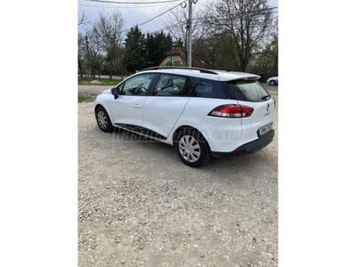 RENAULT CLIO Grandtour 1.2 16V Authentique