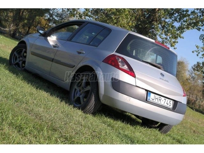 RENAULT MEGANE 1.6 Authentique Plus UJSZERU KLIMAS!!!! GARANTALT KM FUTAS !!!!