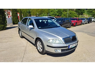 SKODA OCTAVIA 1.6 Elegance Megkímélt! Digit klíma.8 kerék.vonóhorog