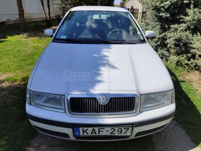 SKODA OCTAVIA 1.6 Tour