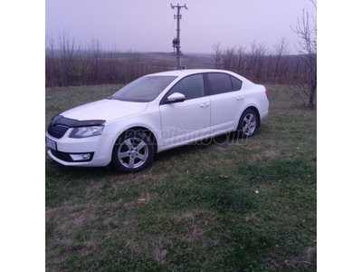 SKODA OCTAVIA 1.6 CR TDI Elegance