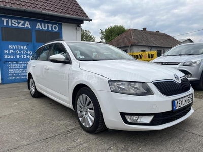 SKODA OCTAVIA Combi 1.6 CR TDI Elegance friss műszaki.téli-nyári kerék.szerviz füzet