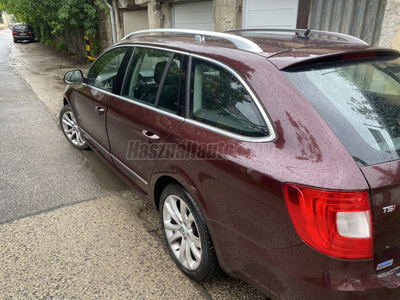 SKODA SUPERB Combi 1.8 TSI Elegance