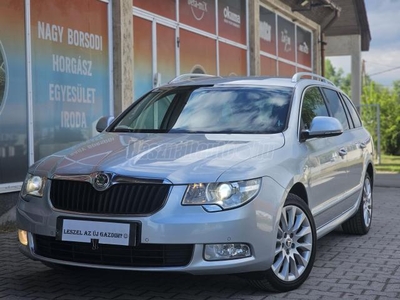 SKODA SUPERB Combi 2.0 CR TDI Elegance megkimélt.gyári fényezés.manuál 6