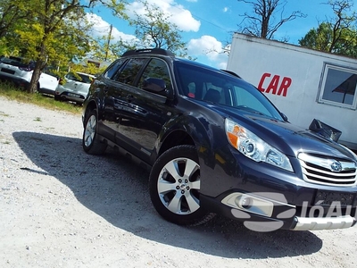 SUBARU Outback