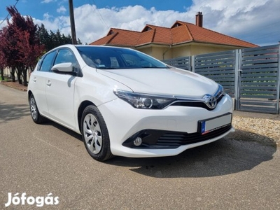 Toyota Auris 1.6 D-4D Active Trend Ülésfűtés! S...