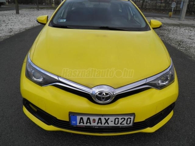 TOYOTA AURIS Touring Sports 1.4 D-4D Active Comfort