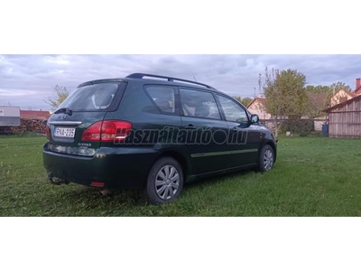 TOYOTA AVENSIS VERSO 2.0 D-4D