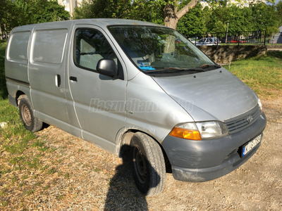 TOYOTA HI-ACE Hiace 2.5 D4-D Panel Van