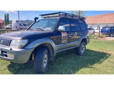 TOYOTA LAND CRUISER 3.0 D-4D Special KJ 95