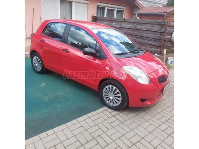 TOYOTA YARIS 1.3 Sol AC M-MT