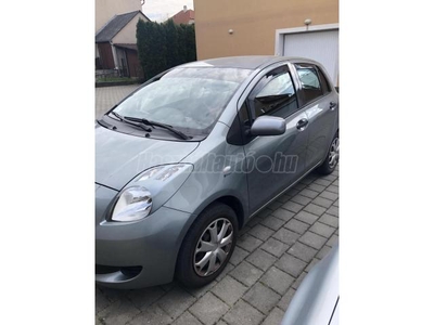 TOYOTA YARIS 1.3 Terra