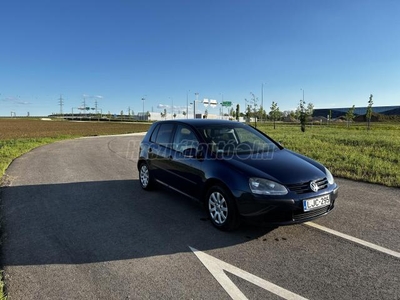 VOLKSWAGEN GOLF V 1.9 PD TDI Perfekt