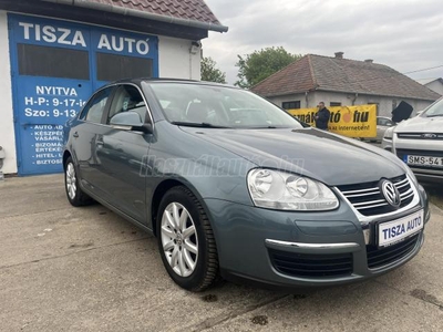 VOLKSWAGEN JETTA V 1.6 TDI Comfortline navi.park radar.110e km!!friss műszaki