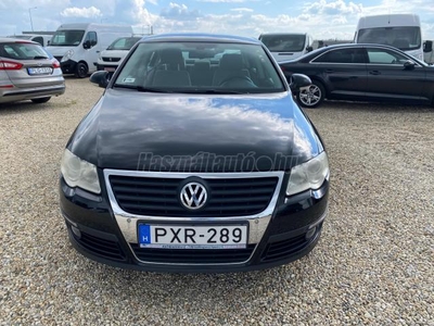 VOLKSWAGEN PASSAT VI 1.6 FSI Comfortline