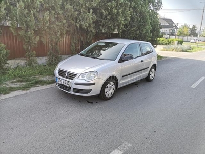 VOLKSWAGEN POLO IV 1.2 60 Trendline