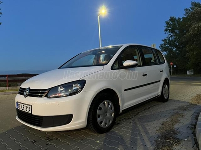 VOLKSWAGEN TOURAN 1.6 CR TDI Comfortline Téli-nyári kerék