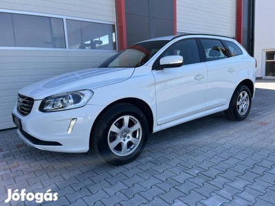 Volvo XC60 2.0 D [D3] Kinetic FWD Kamera/Navi/F...