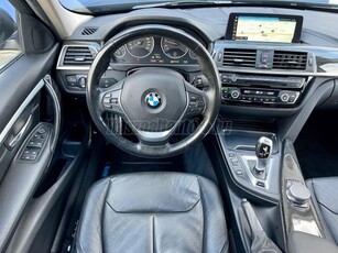 BMW 330e iPerformance (Automata) / Mo-i!/ akár 1 Év Garancia!/ Gyári fény!/ 172eKm!/ 2. Tulaj!