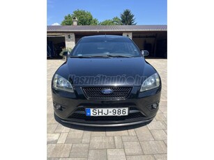 FORD FOCUS 2.5 turbo ST Lakókocsi csere érdekel.értékegyeztetéssel