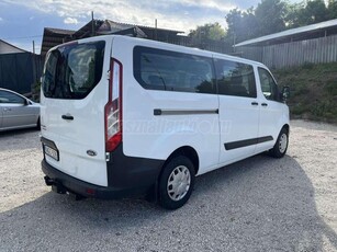 FORD TRANSIT Custom 2.2 TDCi 330 LWB Trend Itthon vásárolt Márkakereskedésben Újonnan Igényes külső belső és a hosszú válto