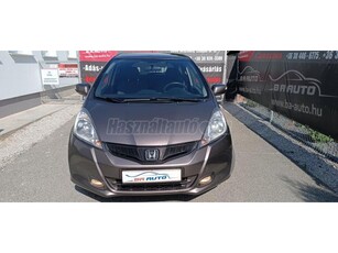 HONDA JAZZ 1.4 Elegance Plus /DIGIT.KLÍMA/TEMPOMAT/MULTIKORMÁNY/